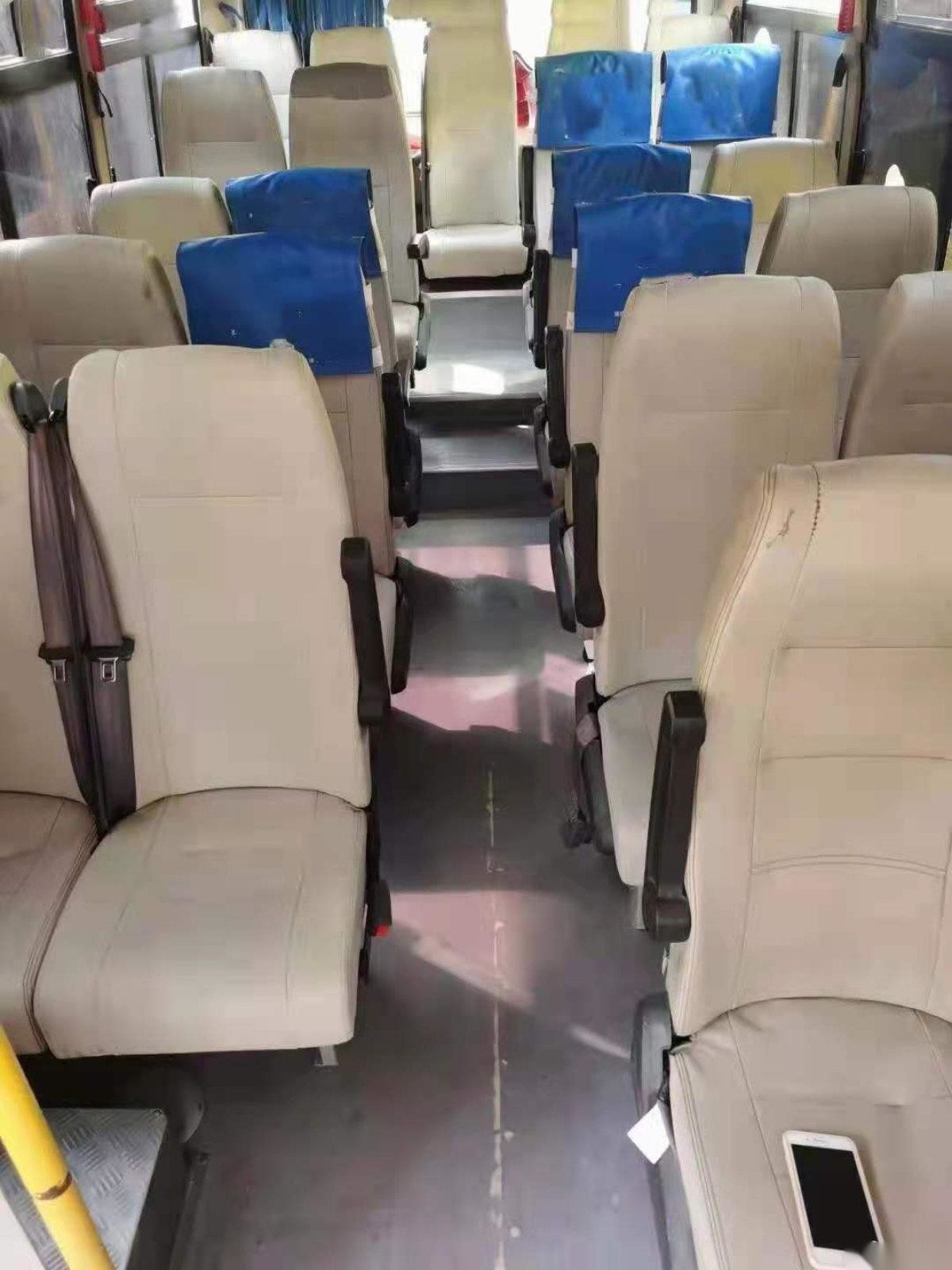 Используемое евро IV 26seats автобуса пассажира двигателя 95kw Yuchai фронта автобуса ZK6720d Yutong мини хорошее