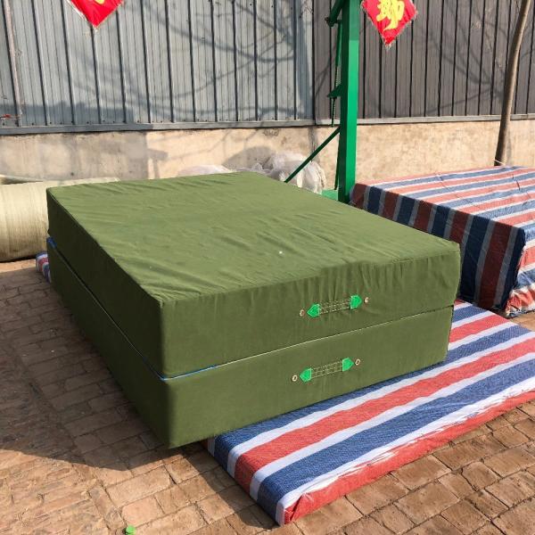 Waterproof Outdoor Gymnastics Mat , Children Large Gym Mat Green PVC Material