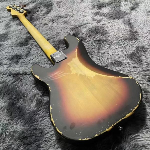 Custom 4 Strings P Precise Bass Guitar in Vintage Relic Finishing Accept Bass OEM