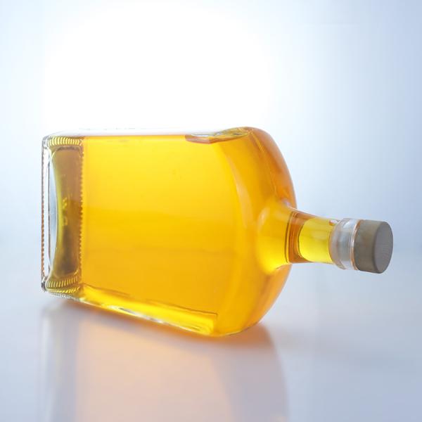 Super Flint Glass Flat Square Rum Vodka Whisky Tequila Gin Bottle with Cork 's Product