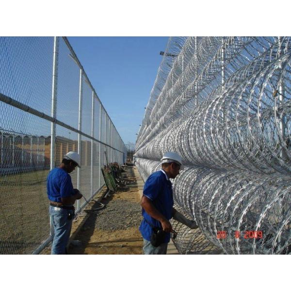 BTO-22 BTO-28 hot dipped galvanized razor barbed wire green gray PE coating razor barbed wire