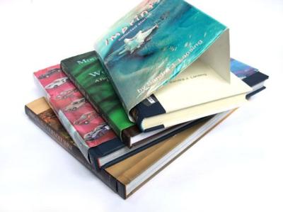 Imprimante faite sur commande de livre de livres à couverture dure d'annuaire d'école et services obligatoires en ligne