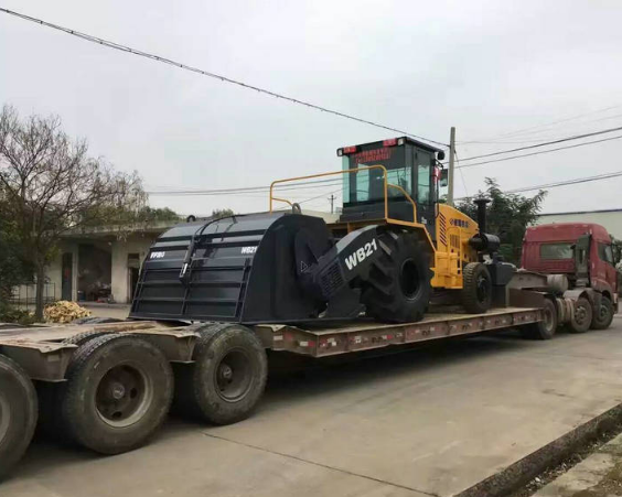 WB18 Heavy Construction Equipment 1800mm soil stablizer Powerful Reliable