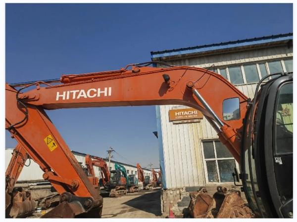 HITACHI ZX195 Excavadora de rastreador usada 18900kg Operación estable con 0.91m3 de cubo
