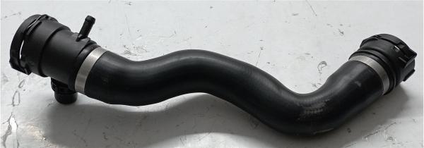 17127619684 Pipe d'eau de refroidissement pour moteur BMW 5 Touring (F11)