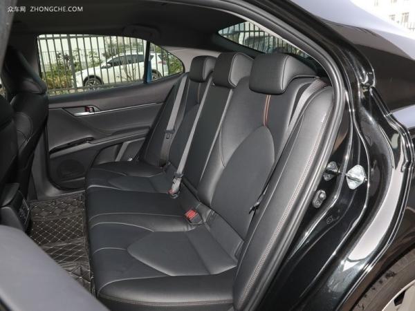 Carro a gasolina de 5 lugares Toyota Camry 2023 2.5q com sistema de travagem Epb a preços acessíveis