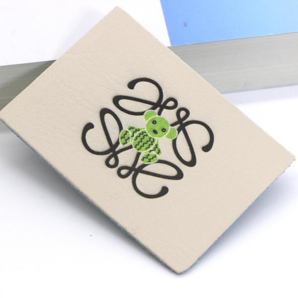 Printing White Leather Patch For Jeans Hat Clothes 6.5cm×4.5cm Size OEM