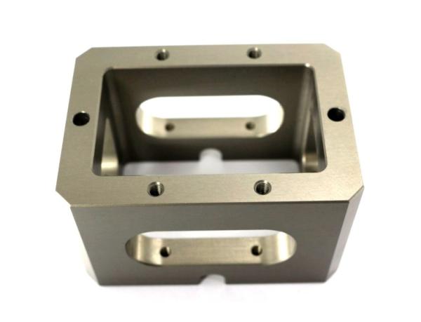 OEM de usinage de certificat des éléments 7075 de précision en aluminium ISO13485