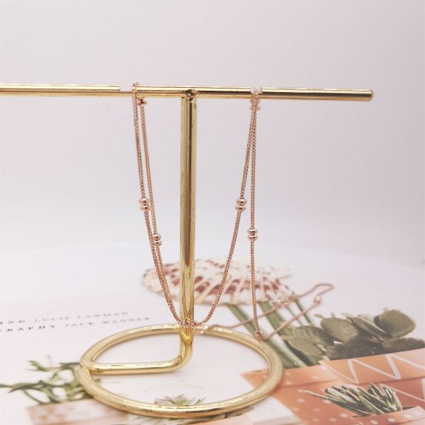 Encantador collar de oro amarillo de 18 quilates