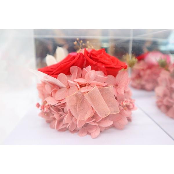 Environmental Friendly Luxury Flower Box Keeping The Fresh Of The Love Forever