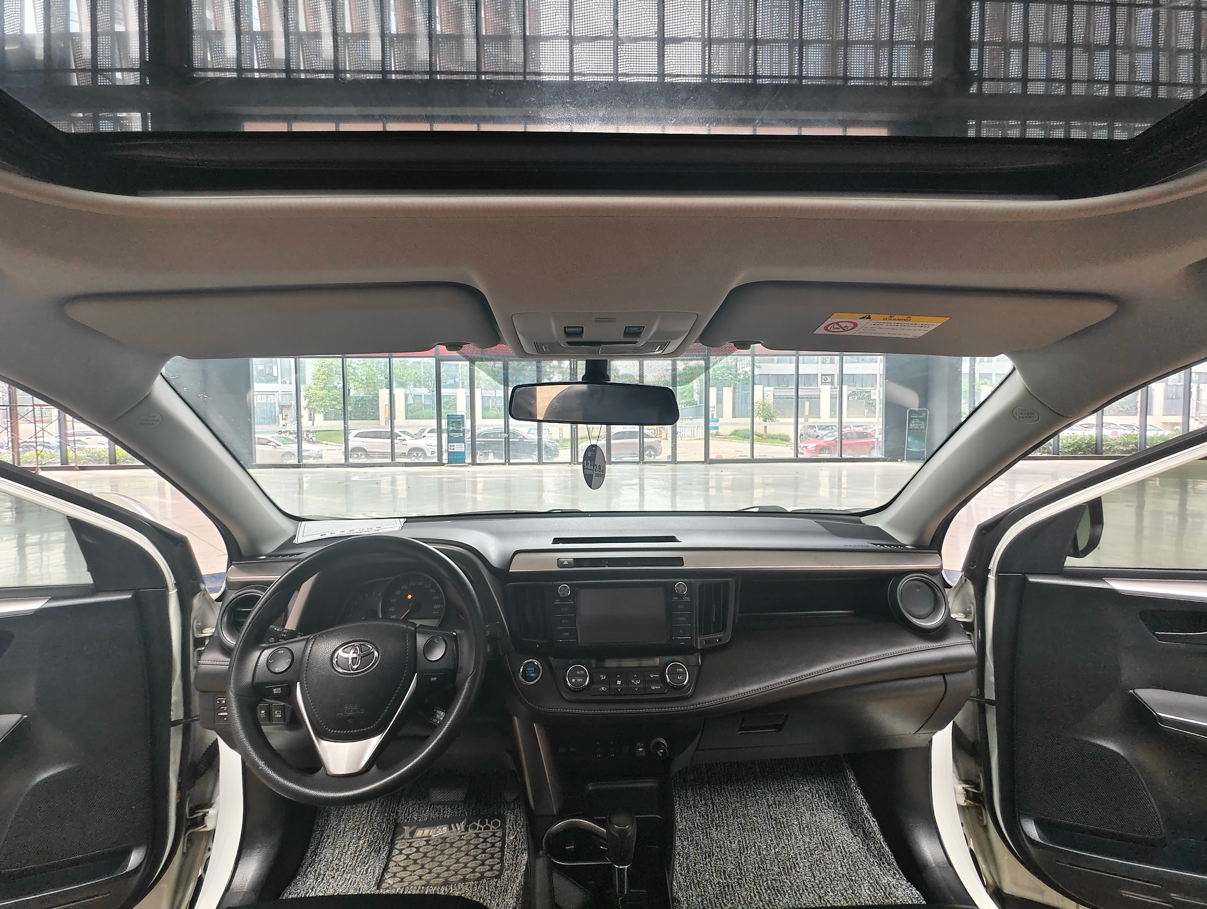 Used 2018 Toyota RAV4 2.0L CVT 2WD Fengshang Edition Compact SUV 151Ps Engine 5 Seat Cabin
