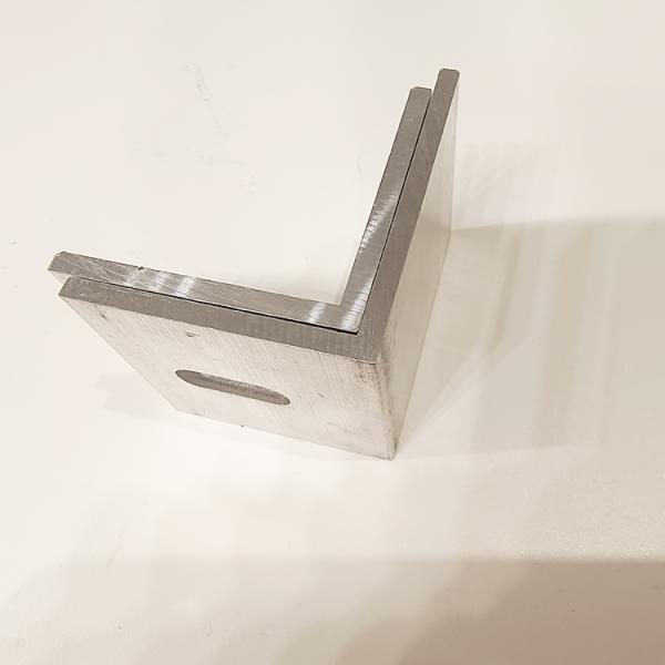 Temper T3-T8 Custom Aluminium Angle Profiles for Facade Curtain Brackets 6000 Series