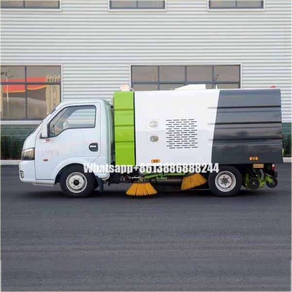Dongfeng 2800 Liters Vacuum Cleaner Wash the Sweeping Truck High Pressure Cleaning Trucks