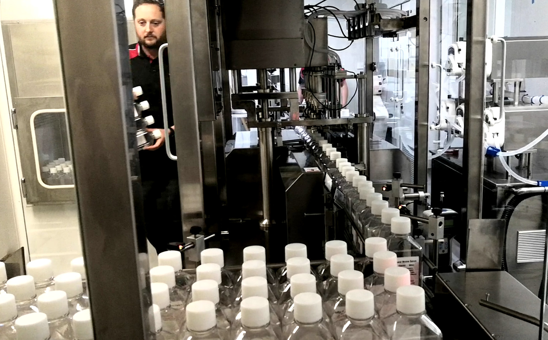 животная машина завалки сывороток 125ml, машина безгнилостный заполнять сывороток бутылки покрывая