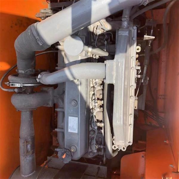 Excavateur Doosan DH220-7 utilisé par des conducteurs qualifiés pour des projets d'ingénierie