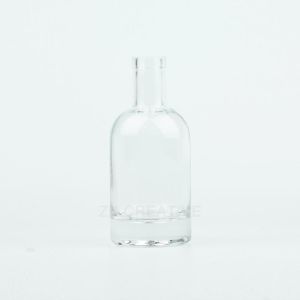 200ml Flint Gin Glass Bottle Cork Top Glass Alcohol Container 300g CY-751A