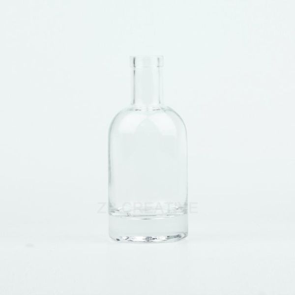 200ml Flint Gin Glass Bottle Cork Top Glass Alcohol Container 300g CY-751A