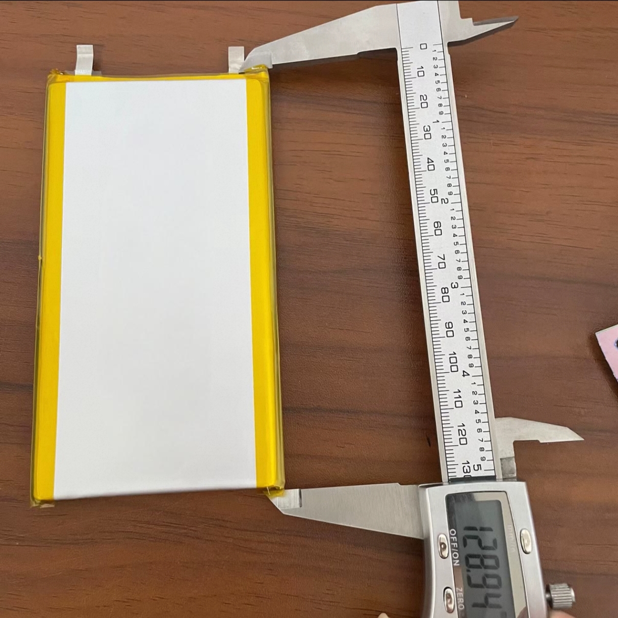High Capacity 8870129 3.7V 10000mAh Lithium Polymer Battery Stable Voltage for Tablet GPS Navigation