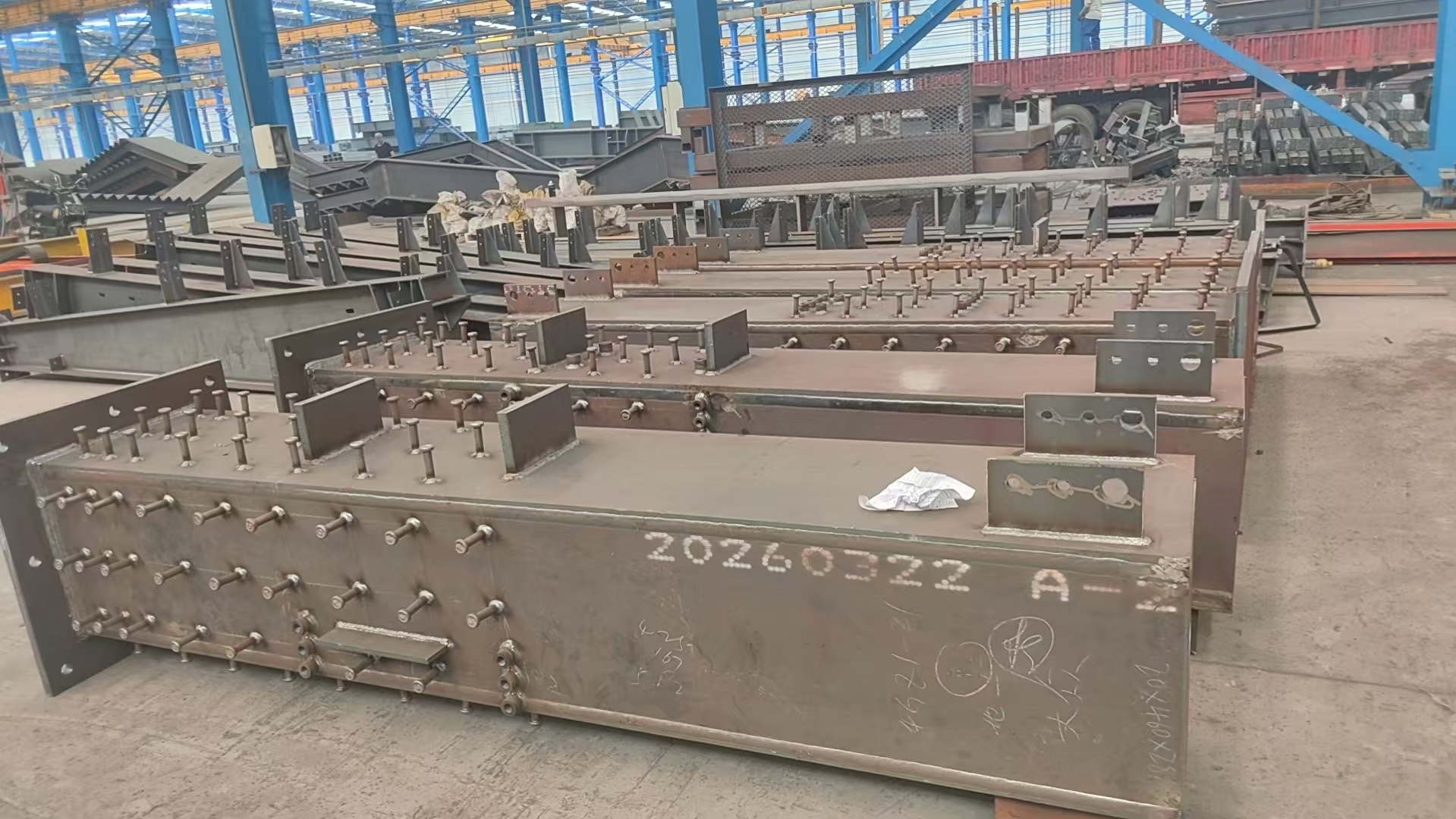 Customizable High Energy Efficiency Steel Structure System with Long Life Span for Commercial Steel Frame Buildings