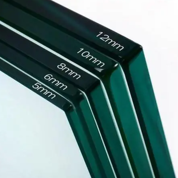 6+6mm Laminated Glass Guardrail Courtyard Tempered Glass Staircase