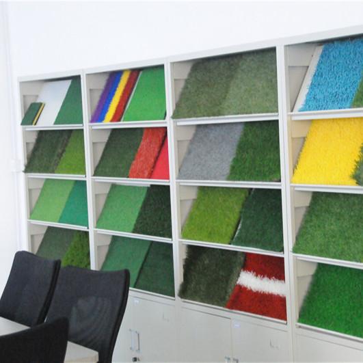 Water Proof Laying Synthetic Grass With Drainage Holes Outside Inside Decoration