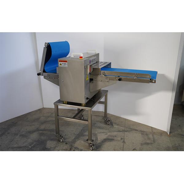 Свежее мясо обнажает автомат для резки куба с шириной транспортера 500mm питаясь