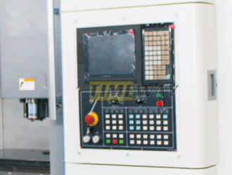 accuracy BT-50 Spindle Taper Vertical Machining Center for Advanced Machining