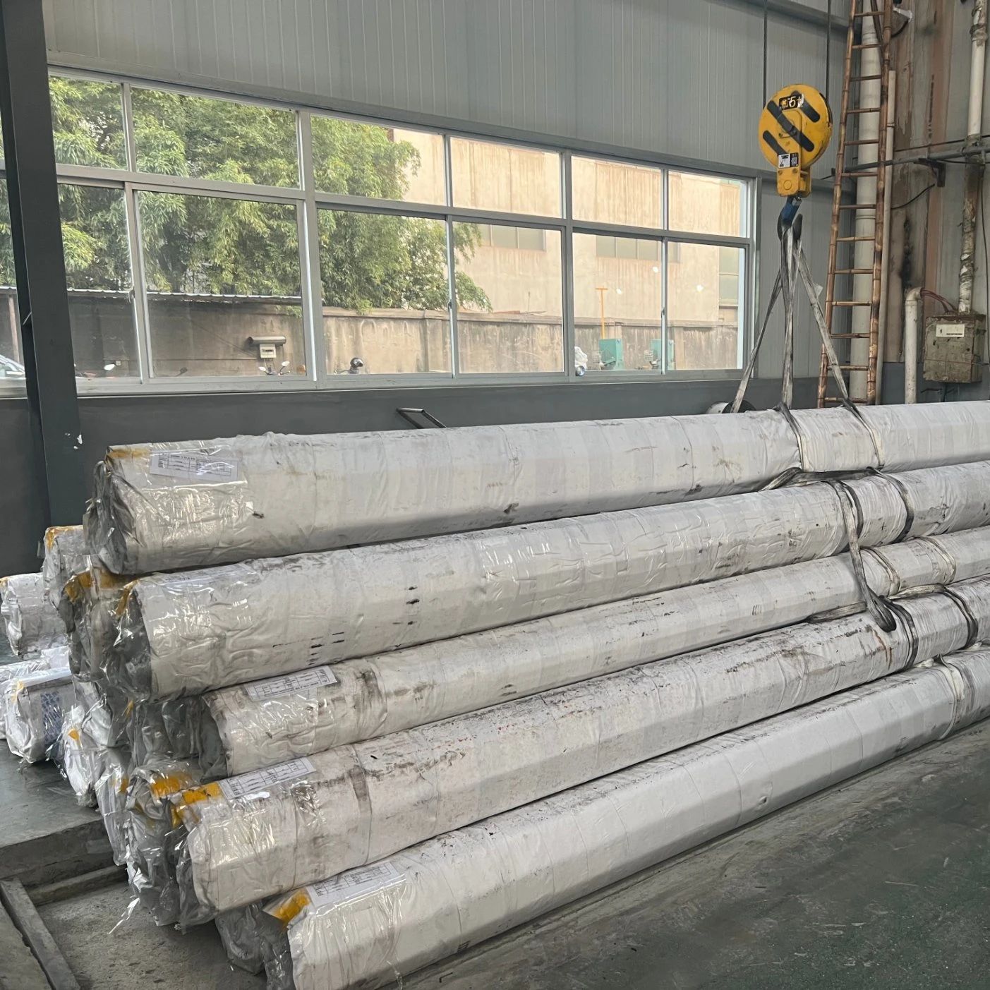 ASTM A105 Бесшовные трубы из углеродистой стали Фабрика прямые продажи Sch5 Sch6 Толщина стены Для технологии