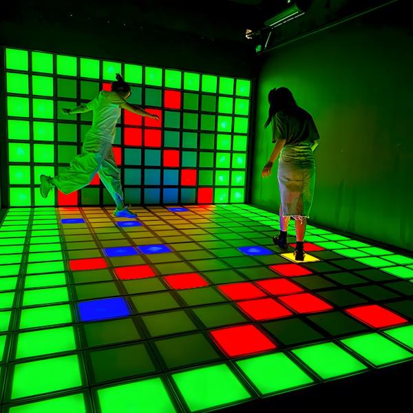 Wetop Active Game Led Floor Interactive Rgb Led Floor 30*30cm Game Center