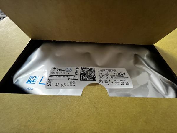 ADS131E08IPAGR   New Original Electronic Components Integrated Circuits Ic Chip With Best Price