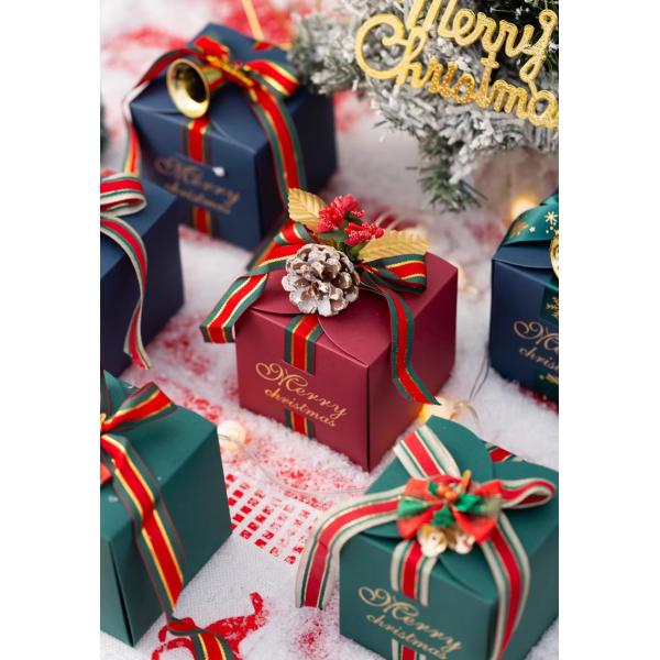 Customized Tote Bag Christmas Paper Gift Box Packaging with Recycled Materials
