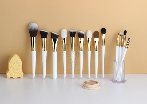 A composição do estúdio 16pcs do artesão de Vonira escova os punhos de madeira de Kit With Gold Copper Ferrule