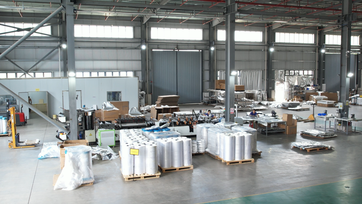 2L Reactive PUR Aluminum Foil Bag Round Bottom Design Recyclable