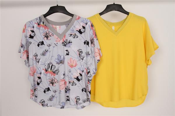 V-Neck Ladies Print Blouse Loose Short Sleeves Decorative Pattern Casual And Fashion