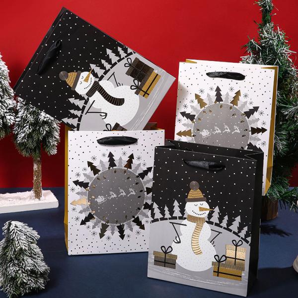 O presente de papel a favor do meio ambiente do Natal do FSC ensaca 32g/PCS