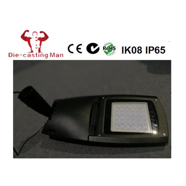 60W Engery Saving LED Street Lighting Fixtures 6600lm IP65  Color Gray Silver White