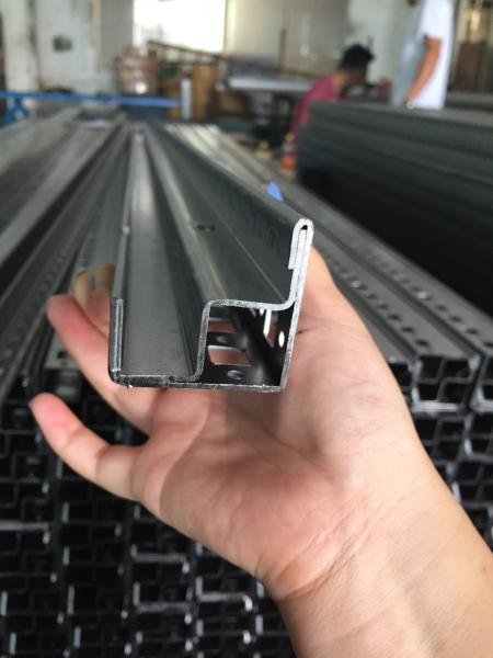 Centro de aço de 9 furos da espessura 25mm da cremalheira 1.5mm do quadro de armário do equipamento de rede da dobra
