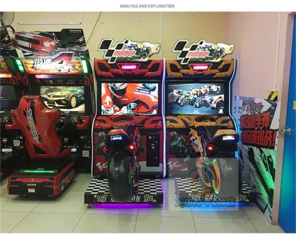 110V/220V/230V Voltagem Moto GP Simulador Máquina de jogo de arcade para design personalizado