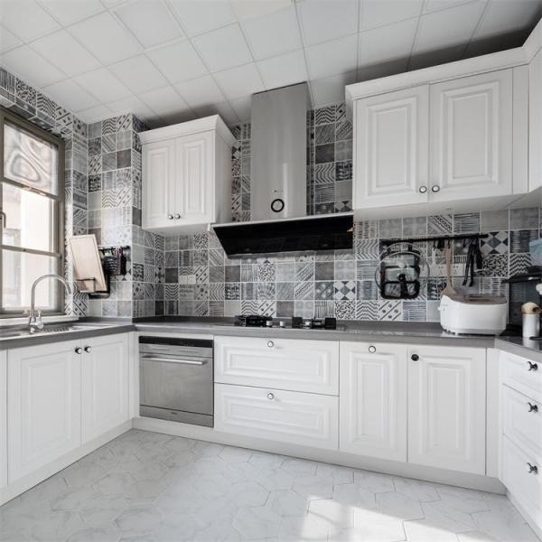 Luxo de madeira quartzo de pedra cozinha armário de balcão conjunto OEM ODM personalizado