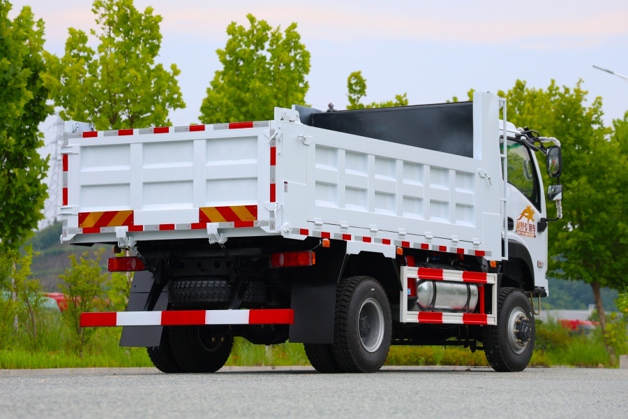 4WD Flathead Off-Road Dump Truck For Papua New Guinea Mountain Transport