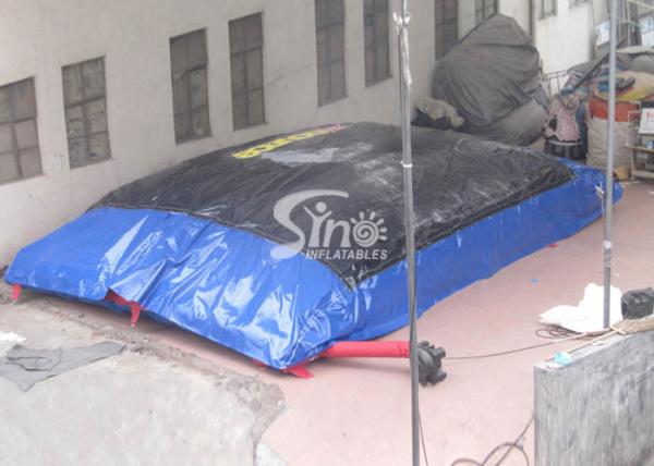 Commercial outdoor giant inflatable stunt bag for stunt adventure challenge