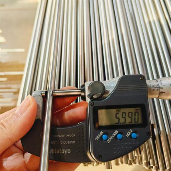 Résistance élevée 440C 1.4125 S44004 en acier inoxydable Barre ronde brillante Diamètre de meulage personnalisé 1-150 mm