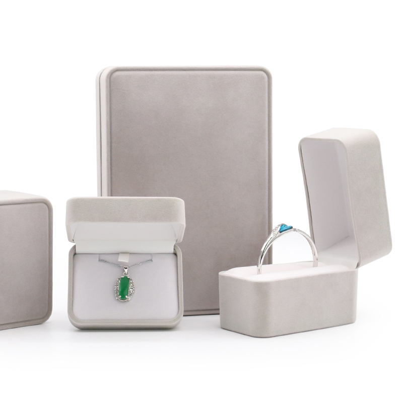 Sleek Rounded Edge Velvet Jewelry Case Various Color Packaging Jewelry Box Set