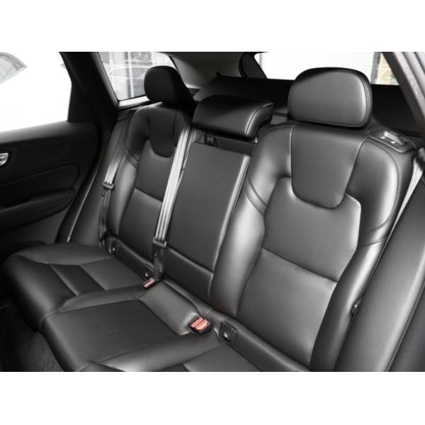 XC60 2023 B5 4WD Zhiyi sport version 2.0T 250HP L4 5 Door 5 seats SUV Car