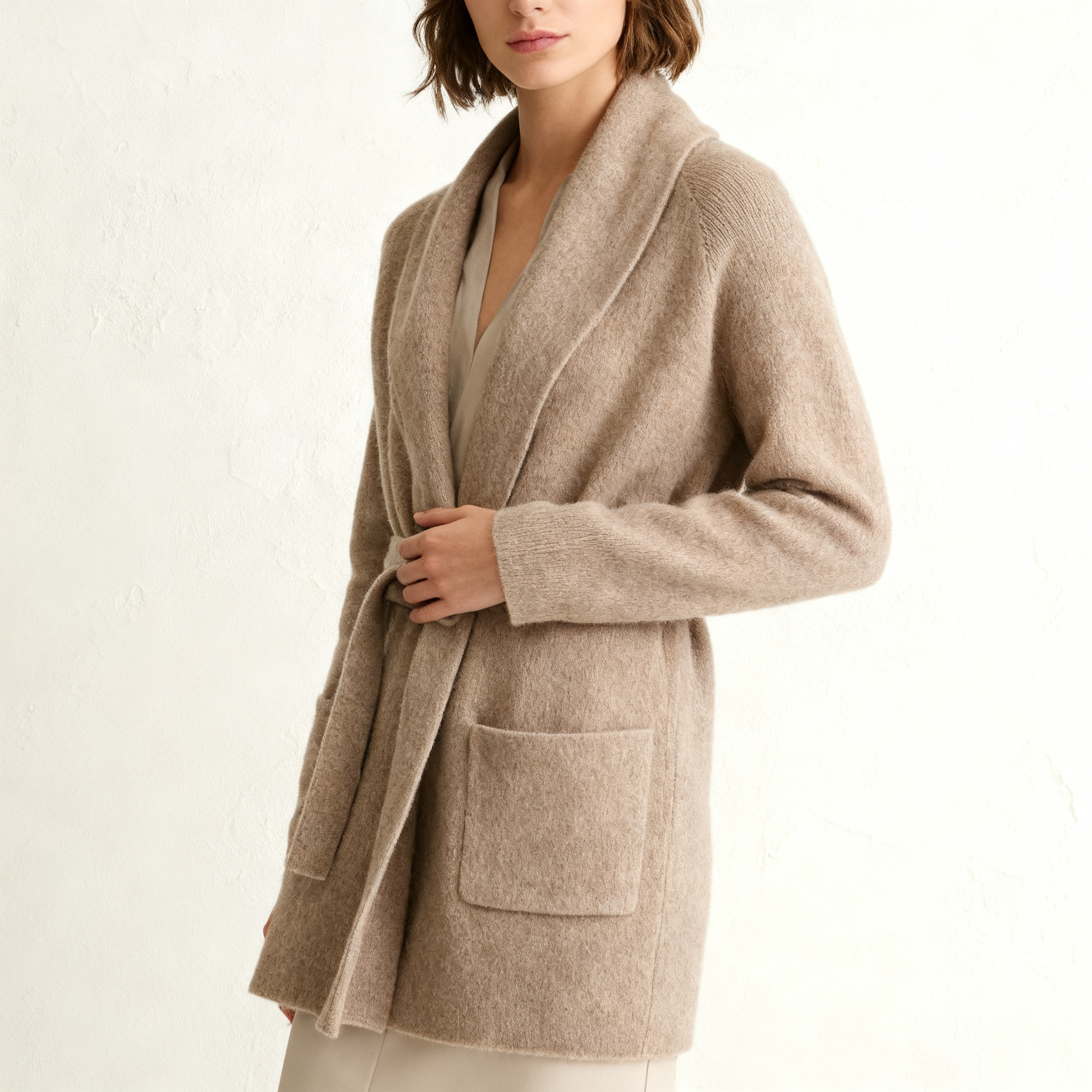 Breathable Anti-shrink 12 GG Cashmere Cardigan Women's Coat with V-neck Rib Knit Design