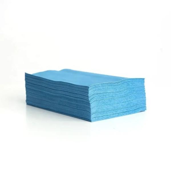 Des serviettes en papier industriel bleu réutilisable durable, du papier industriel pour automobile