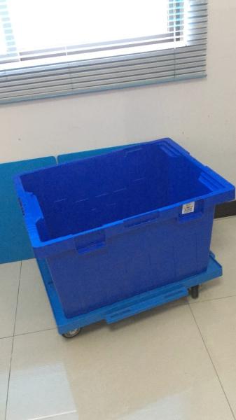 O grande armazenamento plástico personalizado Turover encaixota 800*600mm de múltiplos propósitos