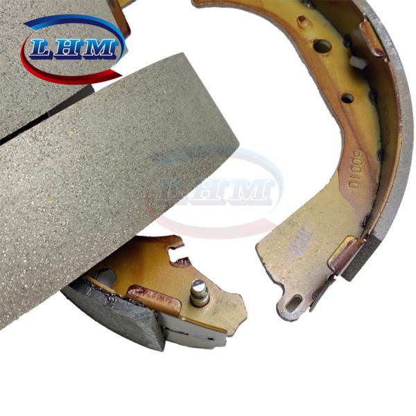 04495-60070 задняя тормозная колода установила для КРЕЙСЕРА HZJ71 HZJ79 HZJ74 44060-20J25 0449560070 ЗЕМЛИ
