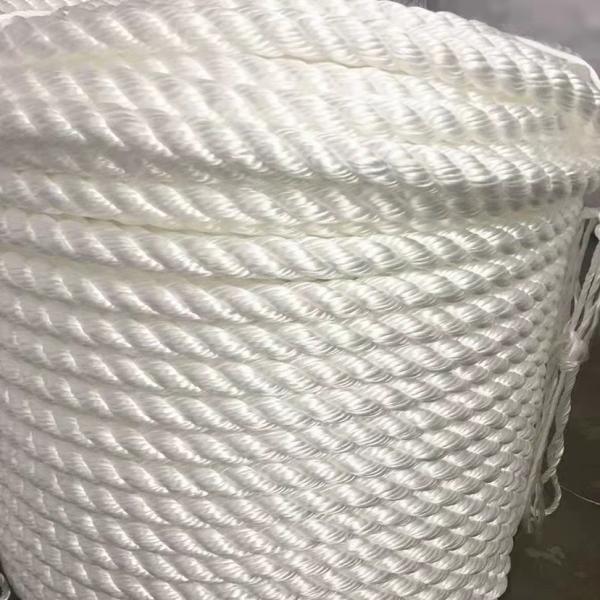3 Strand Nylon Polyester PP Multifilament Marine Rope For Mooring Customizable Length