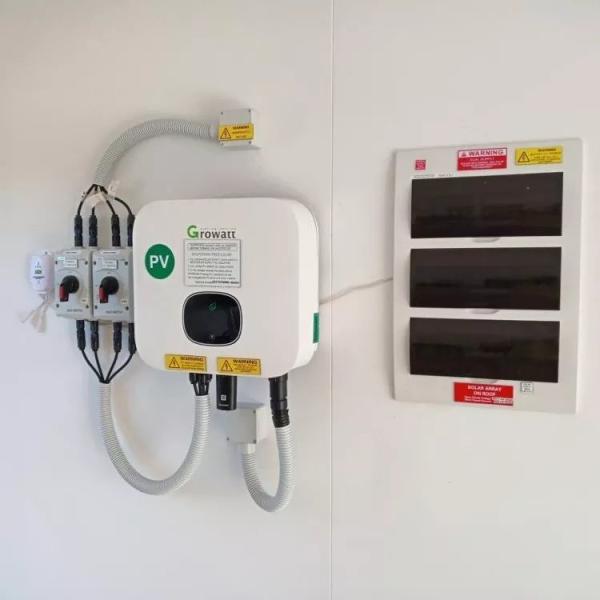 Growatt MIN 3000 TL-X Single Phase Solar Panel Inverter with Touch Key and OLED Display
